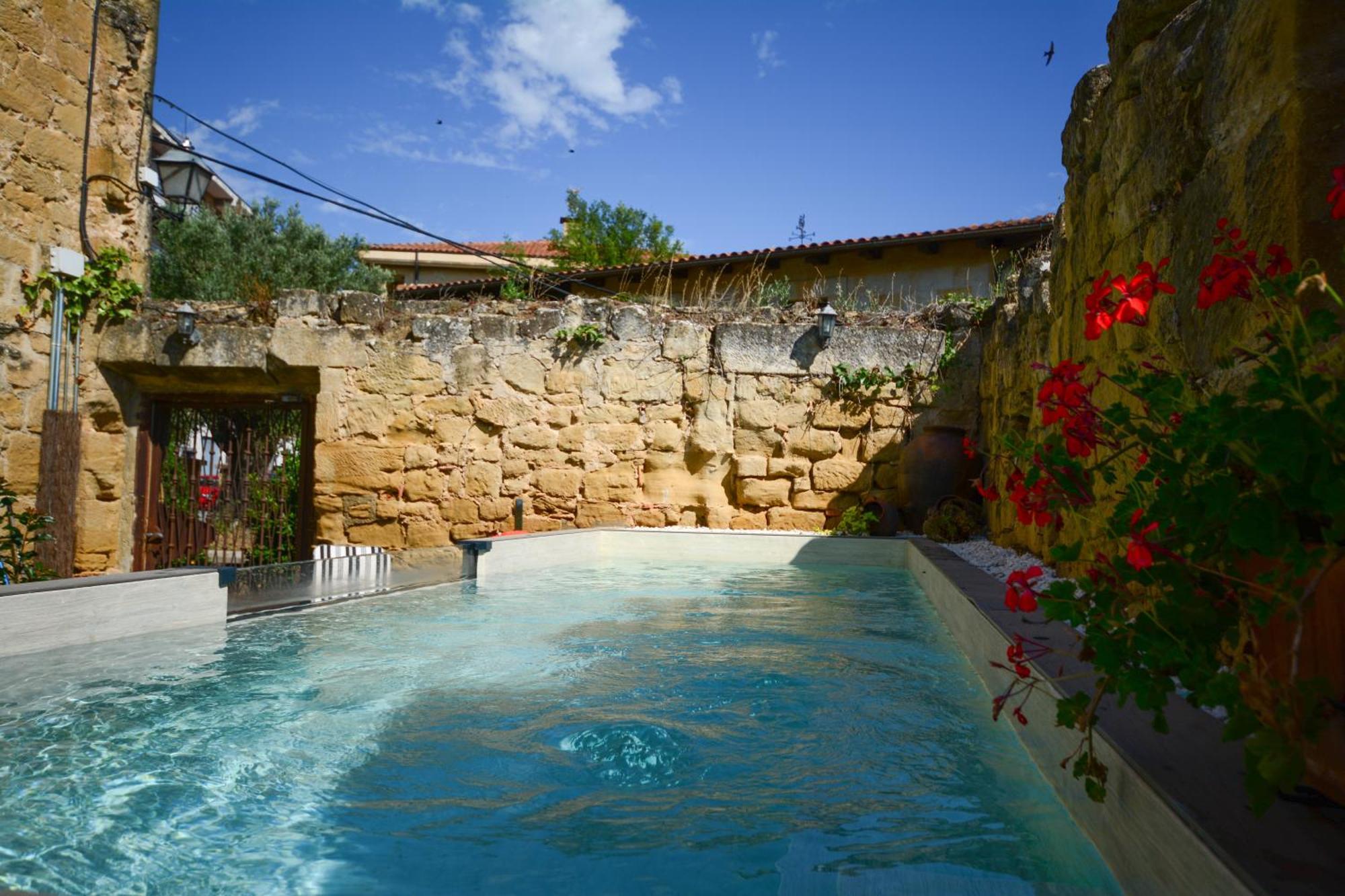 Hospederia Senorio De Brinas Otel Dış mekan fotoğraf