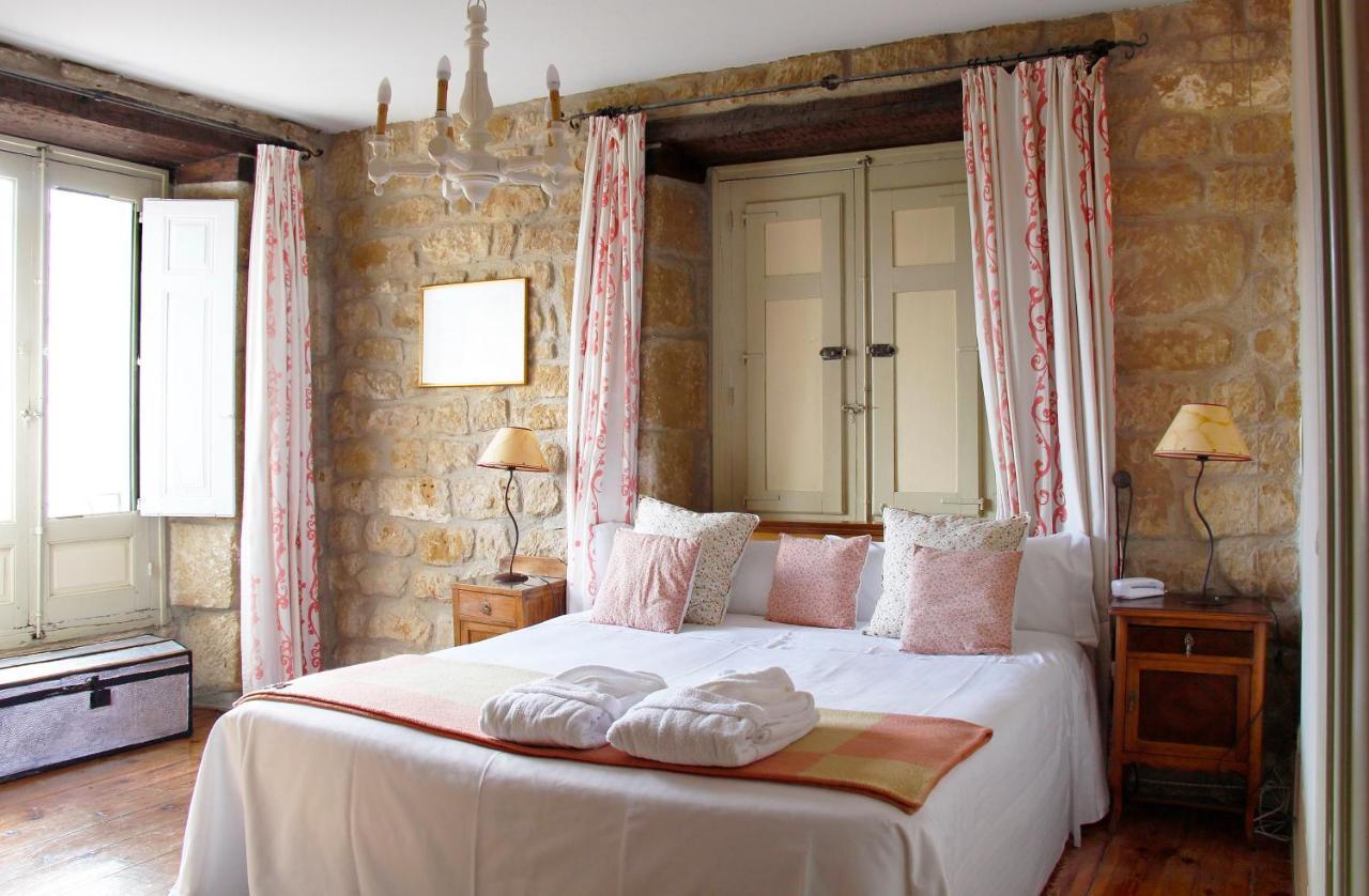 Hospederia Senorio De Brinas Otel Dış mekan fotoğraf