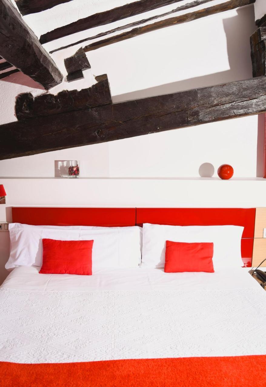 Hospederia Senorio De Brinas Otel Dış mekan fotoğraf