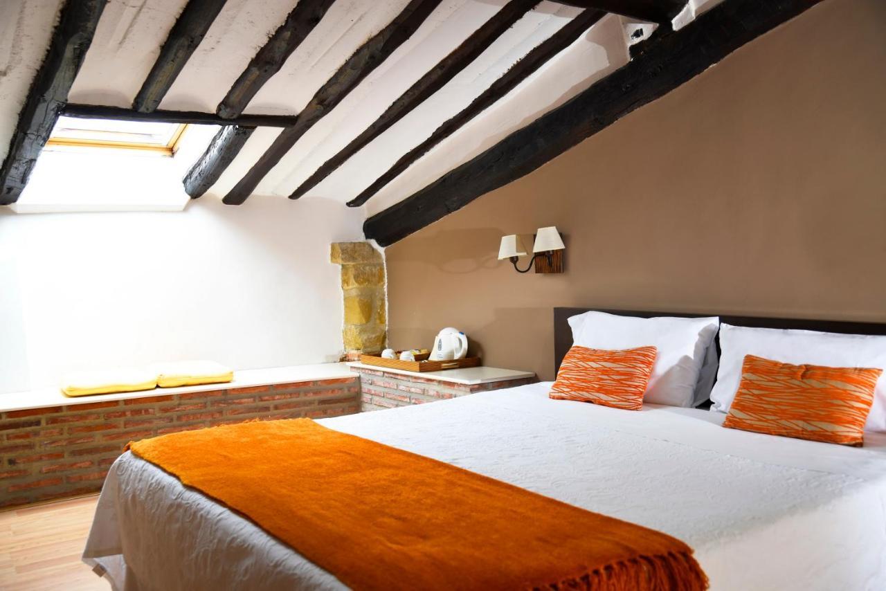 Hospederia Senorio De Brinas Otel Dış mekan fotoğraf